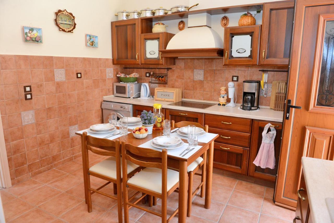 Classical Villa Archontiko D&M Rhodes City Kültér fotó