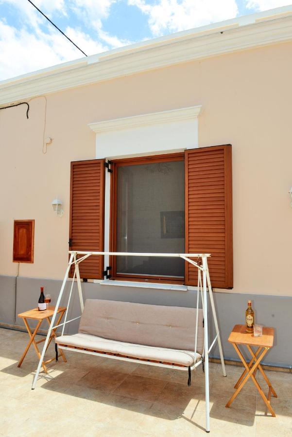 Classical Villa Archontiko D&M Rhodes City Kültér fotó